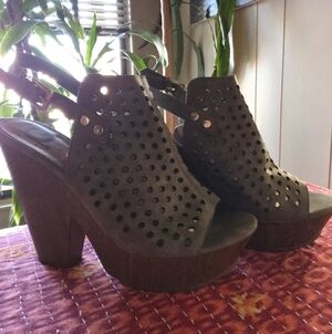 Guess Grey Platform Sandals